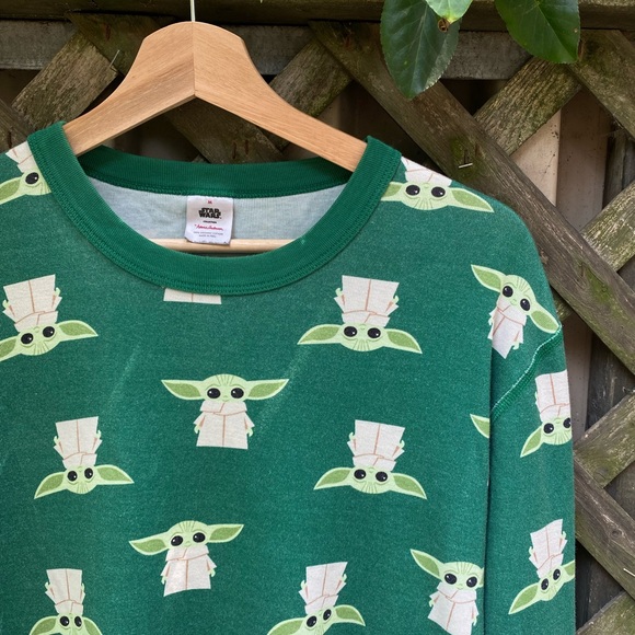 Hanna Andersson Baby Yoda pajama top - Picture 3 of 4